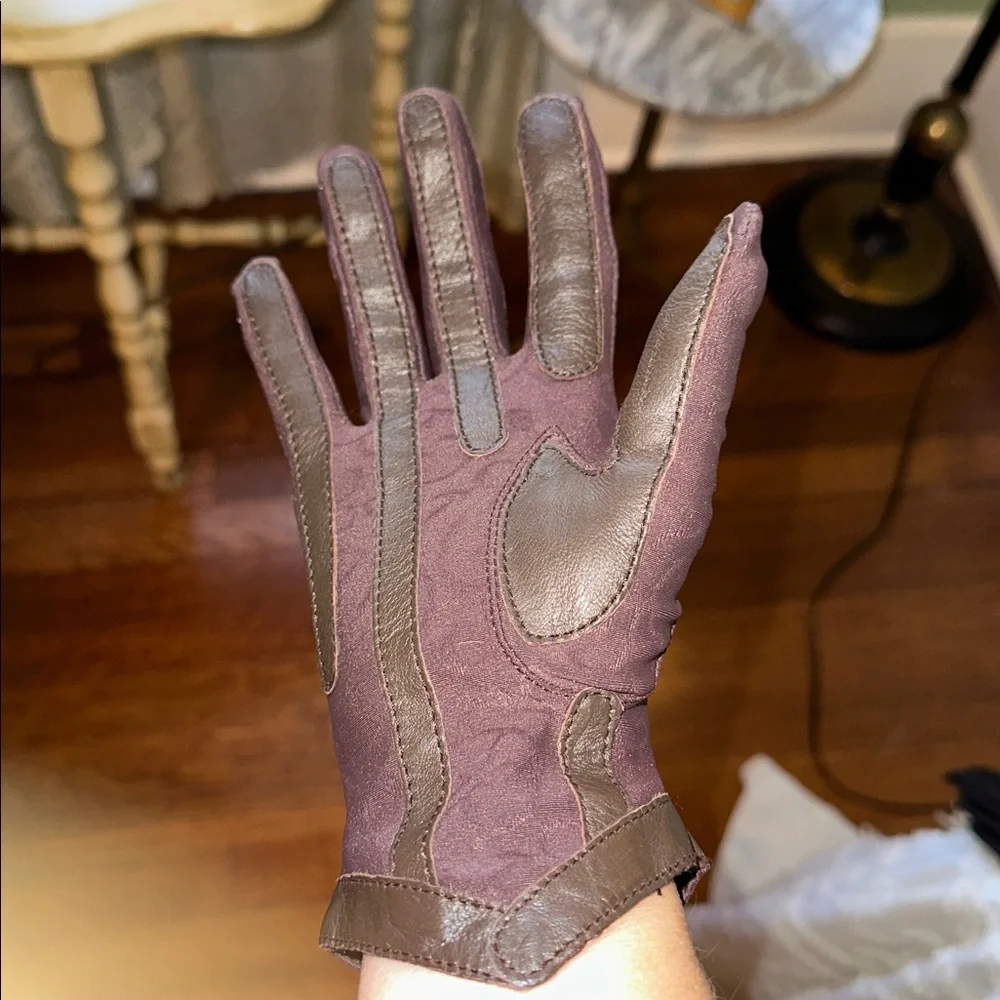 Vintage NWOT Isotoner‎ Brown Swirl Pattern Antron Nylon Driving Gloves